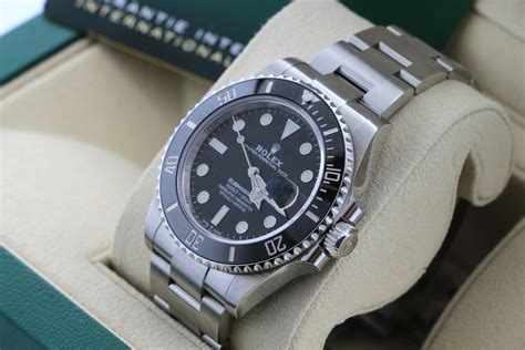 rolex submariner neuve|Rolex Submariner official website.